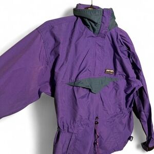 Sierra Experience size S purple windbreaker jacket with hidden hood